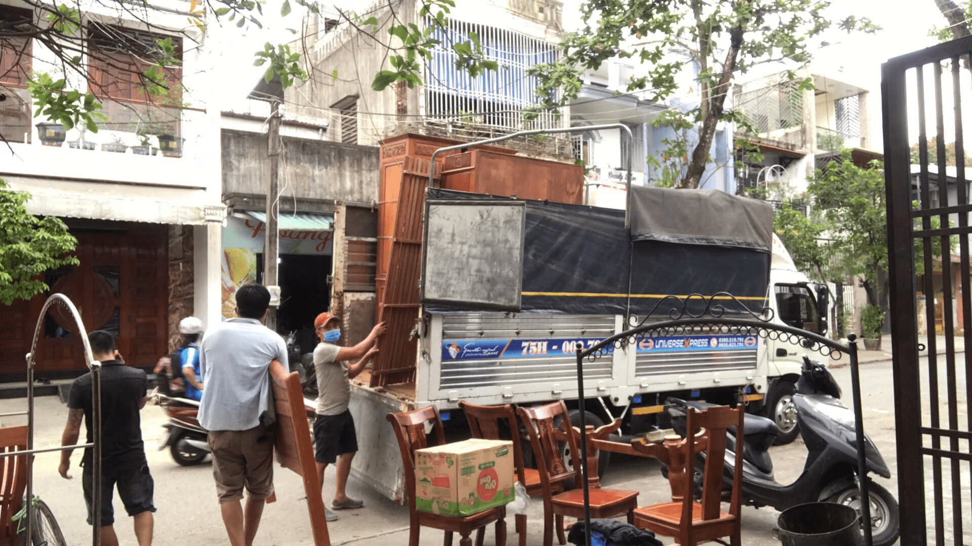 Vận Tải Đức Quyết: Giải Pháp Hoàn Hảo Cho Chuyển Nhà Phường Thịnh Liệt